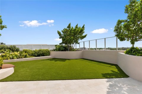Appartement à louer à Miami, Floride: 3 chambres, 146.32 m2 № 2076373 - photo 20