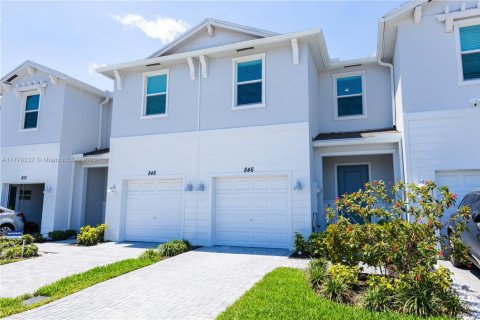 Touwnhouse à vendre à Port St. Lucie, Floride: 3 chambres, 151.62 m2 № 1705130 - photo 3