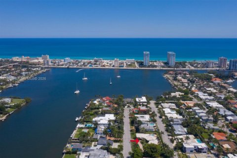 Casa en alquiler en Hollywood, Florida, 4 dormitorios, 368.91 m2 № 2088597 - foto 21