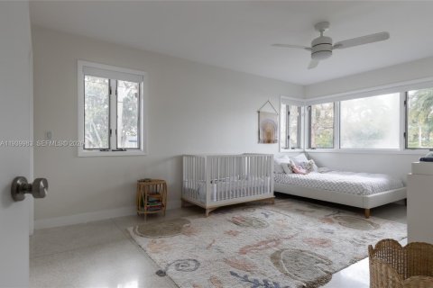 Casa en alquiler en Hollywood, Florida, 4 dormitorios, 368.91 m2 № 2088597 - foto 12