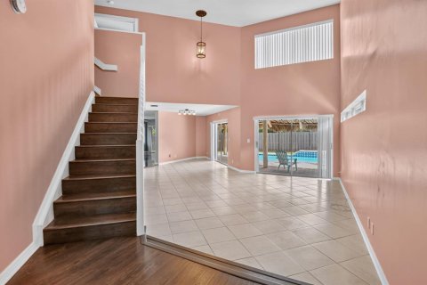 House in Parkland, Florida 4 bedrooms, 245.63 sq.m. № 2190263 - photo 6