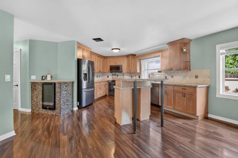 House in Parkland, Florida 4 bedrooms, 245.63 sq.m. № 2190263 - photo 18