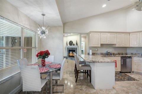 House in Sarasota, Florida 4 bedrooms, 254.27 sq.m. № 2134382 - photo 11