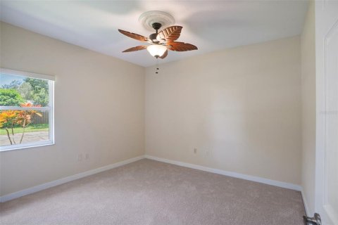 House in Sarasota, Florida 4 bedrooms, 254.27 sq.m. № 2134382 - photo 25