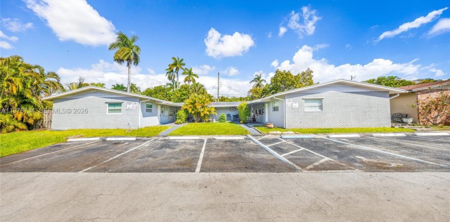 Immobilier commercial à Oakland Park, Floride 305.37 m2 № 2043360