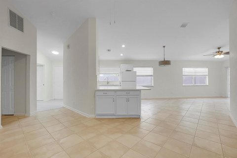 Apartment in Delray Beach, Florida 2 bedrooms, 129.51 sq.m. № 2392660 - photo 10