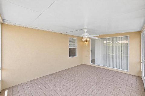 Apartment in Delray Beach, Florida 2 bedrooms, 129.51 sq.m. № 2392660 - photo 29