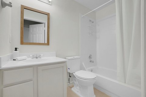 Apartment in Delray Beach, Florida 2 bedrooms, 129.51 sq.m. № 2392660 - photo 27