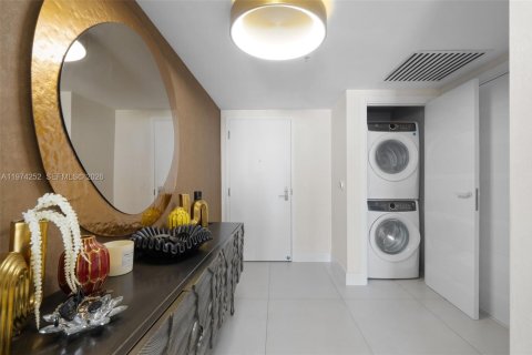 Copropriété à vendre à Sunny Isles Beach, Floride: 2 chambres, 141.58 m2 № 2036586 - photo 8