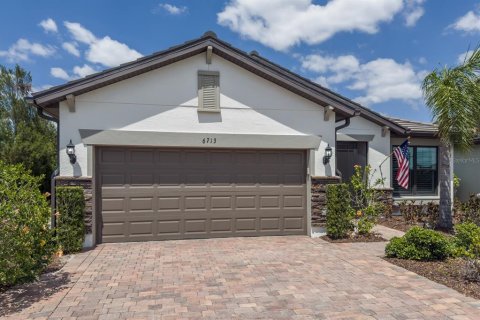 Villa ou maison à vendre à Bradenton, Floride: 2 chambres, 182.46 m2 № 1642984 - photo 2