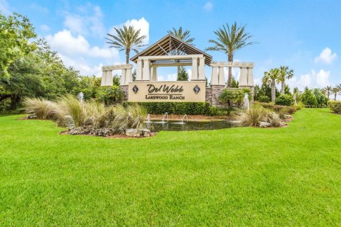 House in Bradenton, Florida 2 bedrooms, 182.46 sq.m. № 1642984 - photo 26