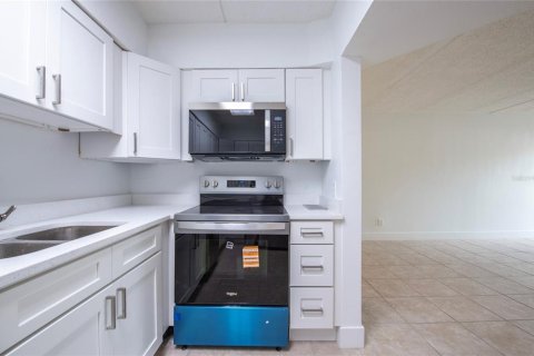 Copropriété à vendre à Treasure Island, Floride: 1 chambre, 59.92 m2 № 2148692 - photo 9