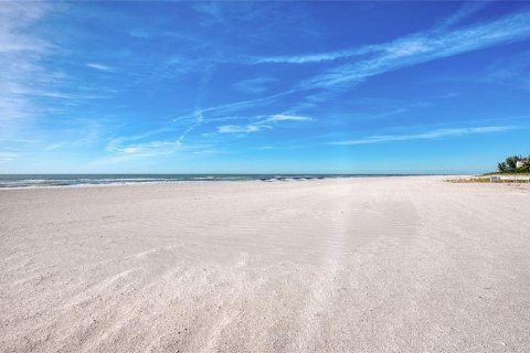 Copropriété à vendre à Treasure Island, Floride: 1 chambre, 59.92 m2 № 2148692 - photo 25