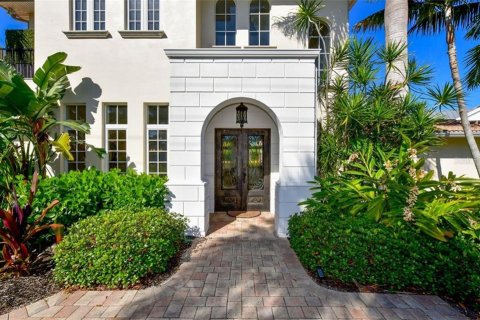 House in Sarasota, Florida 4 bedrooms, 298.31 sq.m. № 213326 - photo 5