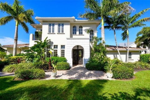 House in Sarasota, Florida 4 bedrooms, 298.31 sq.m. № 213326 - photo 4