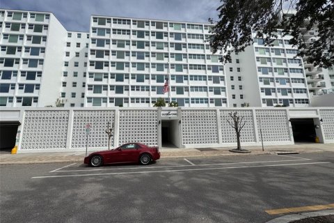 Condo in Sarasota, Florida, 1 bedroom  № 2422835