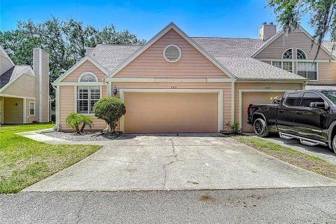 Townhouse in Valrico, Florida 3 bedrooms, 142.51 sq.m. № 1636732 - photo 5