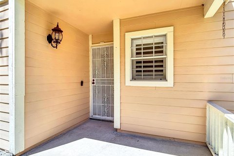 Townhouse in Valrico, Florida 3 bedrooms, 142.51 sq.m. № 1636732 - photo 7