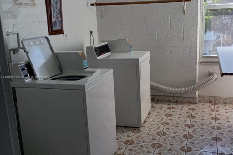 Copropriété à vendre à North Miami Beach, Floride: 1 chambre, 75.44 m2 № 1931733 - photo 13