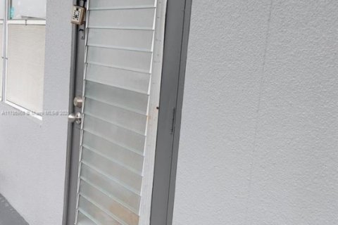 Купить кондоминиум в Бока-Ратон, Флорида 1 спальня, 55.74м2, № 1957859 - фото 5