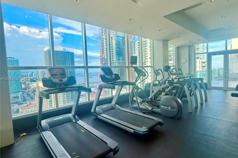 Condo in Miami, Florida, 1 bedroom  № 2378703 - photo 16