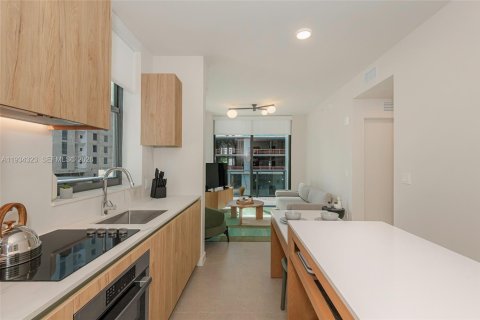 Condo in Miami, Florida, 2 bedrooms № 2183649 - photo 20