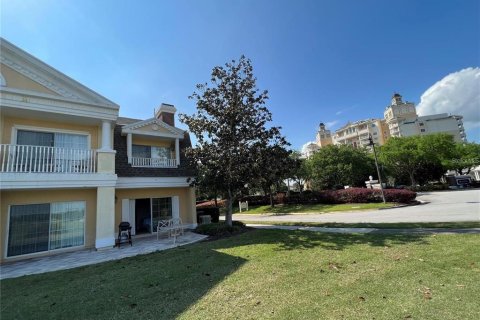 Condo in Four Corners, Florida, 3 bedrooms № 2218251 - photo 2