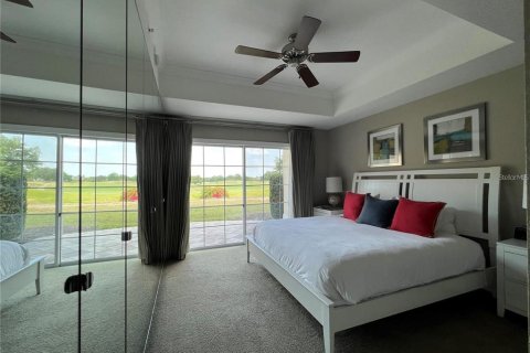Condo in Four Corners, Florida, 3 bedrooms № 2218251 - photo 5