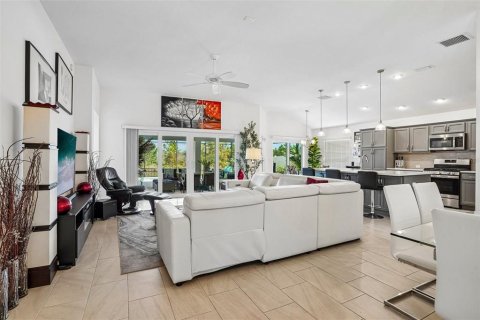 Villa ou maison à vendre à The Villages, Floride: 3 chambres, 181.25 m2 № 2430720 - photo 10