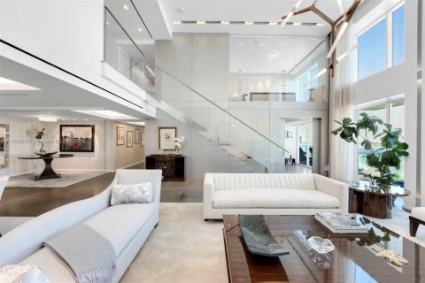 Condominio en venta en Miami Beach, Florida, 6 dormitorios, 596.62 m2 № 1980254 - foto 6