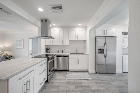 Casa en alquiler en Tampa, Florida, 3 dormitorios, 122.35 m2 № 2097543 - foto 18