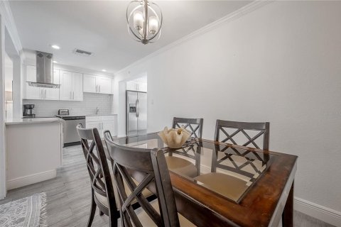 Casa en alquiler en Tampa, Florida, 3 dormitorios, 122.35 m2 № 2097543 - foto 16