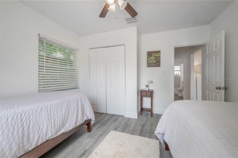 Casa en alquiler en Tampa, Florida, 3 dormitorios, 122.35 m2 № 2097543 - foto 14