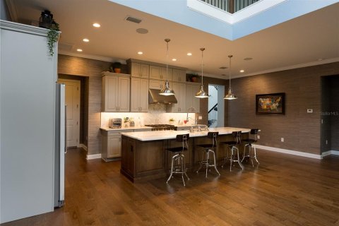 Casa en venta en Orlando, Florida, 4 dormitorios, 255.2 m2 № 1766005 - foto 3