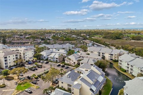 Купить кондоминиум в Сент-Питерсберг, Флорида 6 комнат, 52.95м2, № 2098798 - фото 28