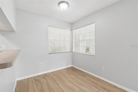 Купить кондоминиум в Сент-Питерсберг, Флорида 6 комнат, 52.95м2, № 2098798 - фото 8