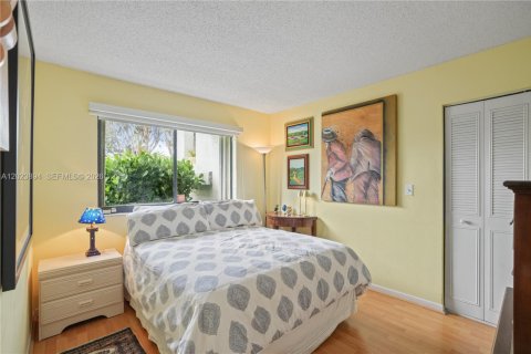 Condominio en venta en Miami, Florida, 3 dormitorios, 113.34 m2 № 2253393 - foto 12