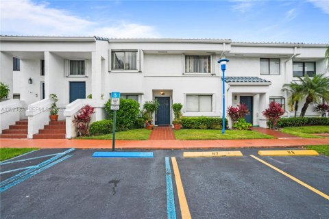 Condominio en venta en Miami, Florida, 3 dormitorios, 113.34 m2 № 2253393 - foto 19