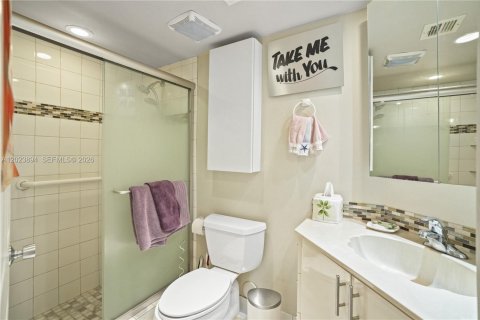 Condominio en venta en Miami, Florida, 3 dormitorios, 113.34 m2 № 2253393 - foto 11