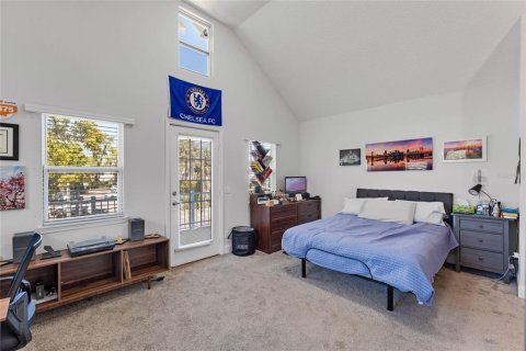 Commercial property in Orlando, Florida 6 bedrooms, 341.14 sq.m. № 1576592 - photo 9