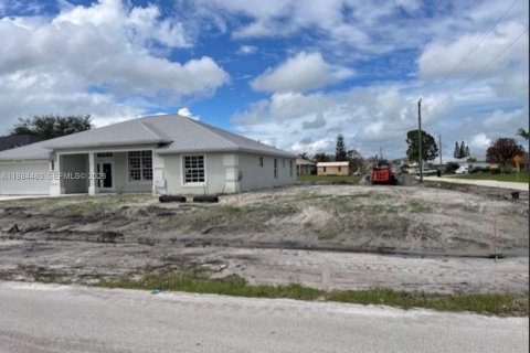 Villa ou maison à vendre à Port St. Lucie, Floride: 4 chambres, 211.82 m2 № 2056034 - photo 3