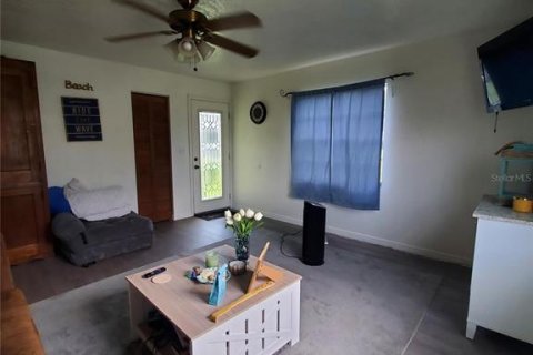 Casa en venta en Wauchula, Florida, 2 dormitorios, 91.69 m2 № 2222826 - foto 12