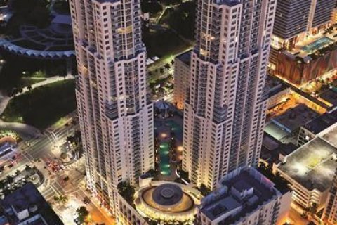 Condominio en alquiler en Miami, Florida, 2 dormitorios, 93.27 m2 № 1210545 - foto 1
