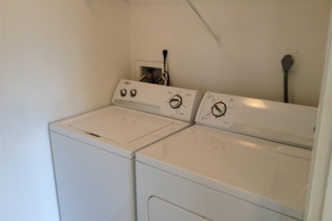 Copropriété à vendre à Pembroke Pines, Floride: 1 chambre, 71.72 m2 № 998417 - photo 1