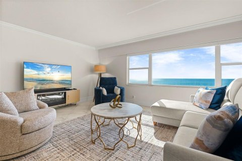 Condo in Sarasota, Florida, 2 bedrooms  № 2198974 - photo 13