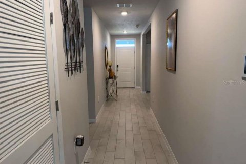 House in Punta Gorda, Florida 4 bedrooms, 187.66 sq.m. № 2101388 - photo 6