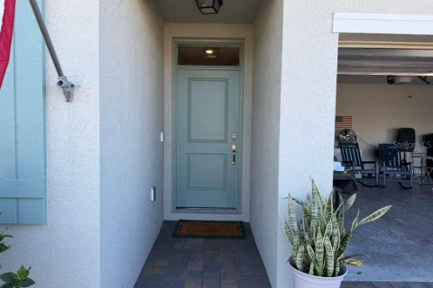 House in Punta Gorda, Florida 4 bedrooms, 187.66 sq.m. № 2101388 - photo 2