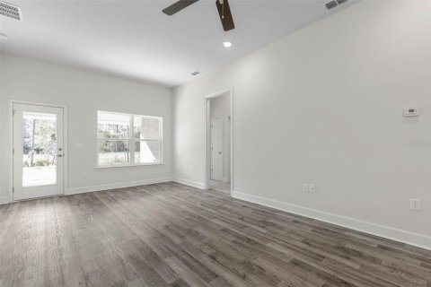 Casa en venta en Palm Coast, Florida, 4 dormitorios, 174.84 m2 № 1784387 - foto 7