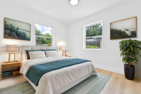 Villa ou maison à vendre à North Miami, Floride: 3 chambres, 98.85 m2 № 1974682 - photo 10