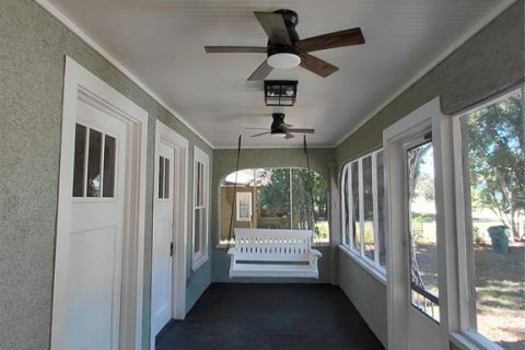 House in DeLand, Florida 2 bedrooms, 93.65 sq.m. № 2420412 - photo 13
